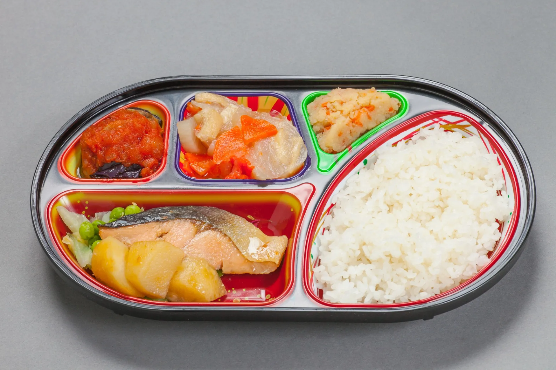 毎日のタンパク質・塩分管理を無理なく！「たんぱく調整食」が選ばれる宅食サービス